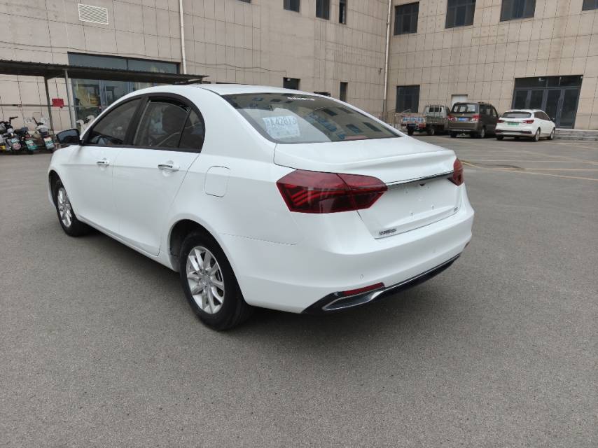 GEELY Emgrand 2020 car image #7