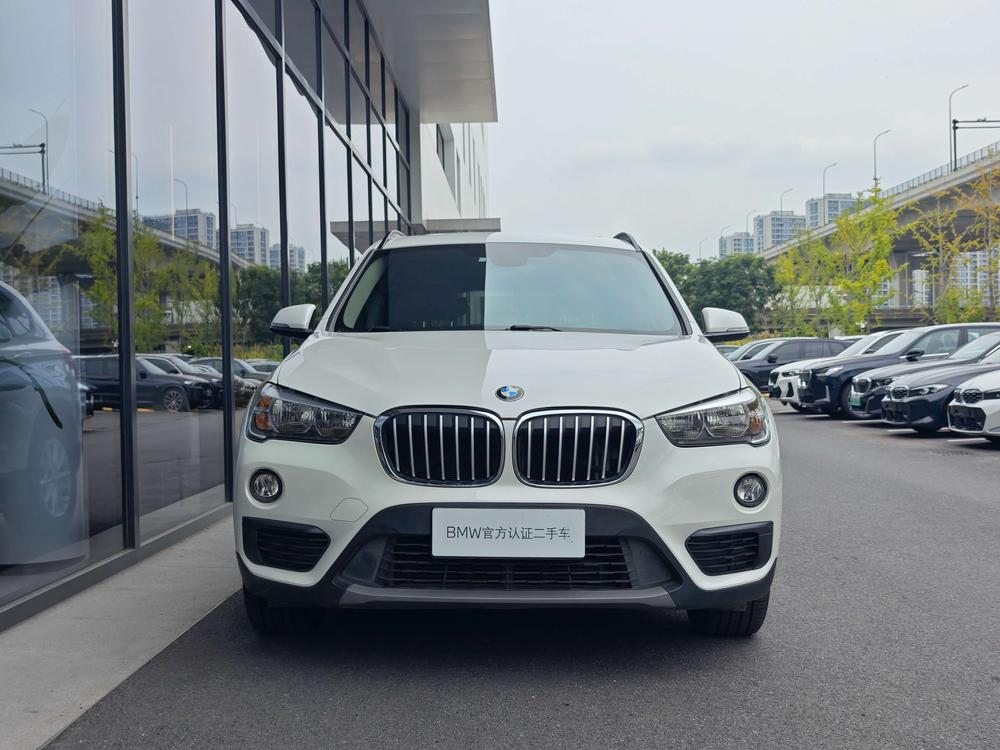 BMW X1 2019 #2 BMW X1 2019 car image #2