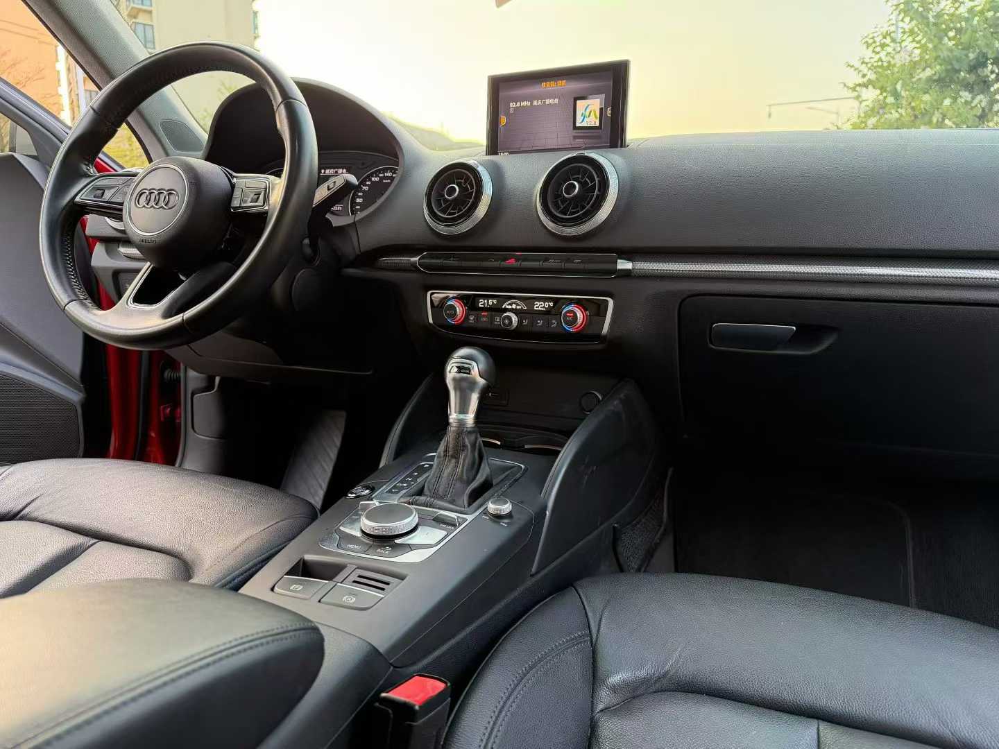 Audi A3 2018 car image #9