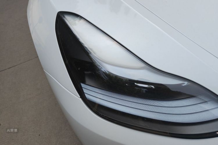 Tesla Model Y 2023 #8 Tesla Model Y 2023 car image #8