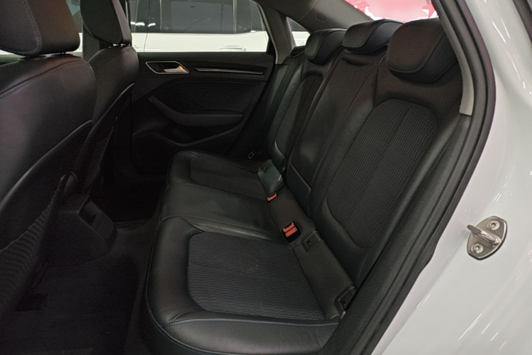 Audi A3 2020 car image #17