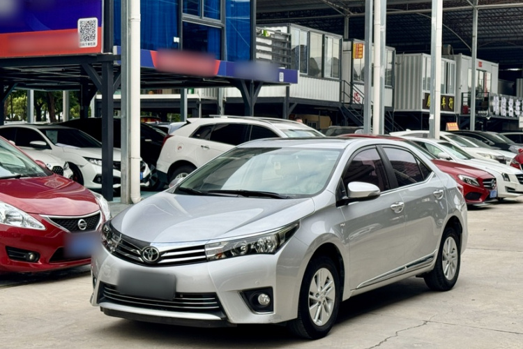 Toyota Corolla 2016 immagine di auto #5