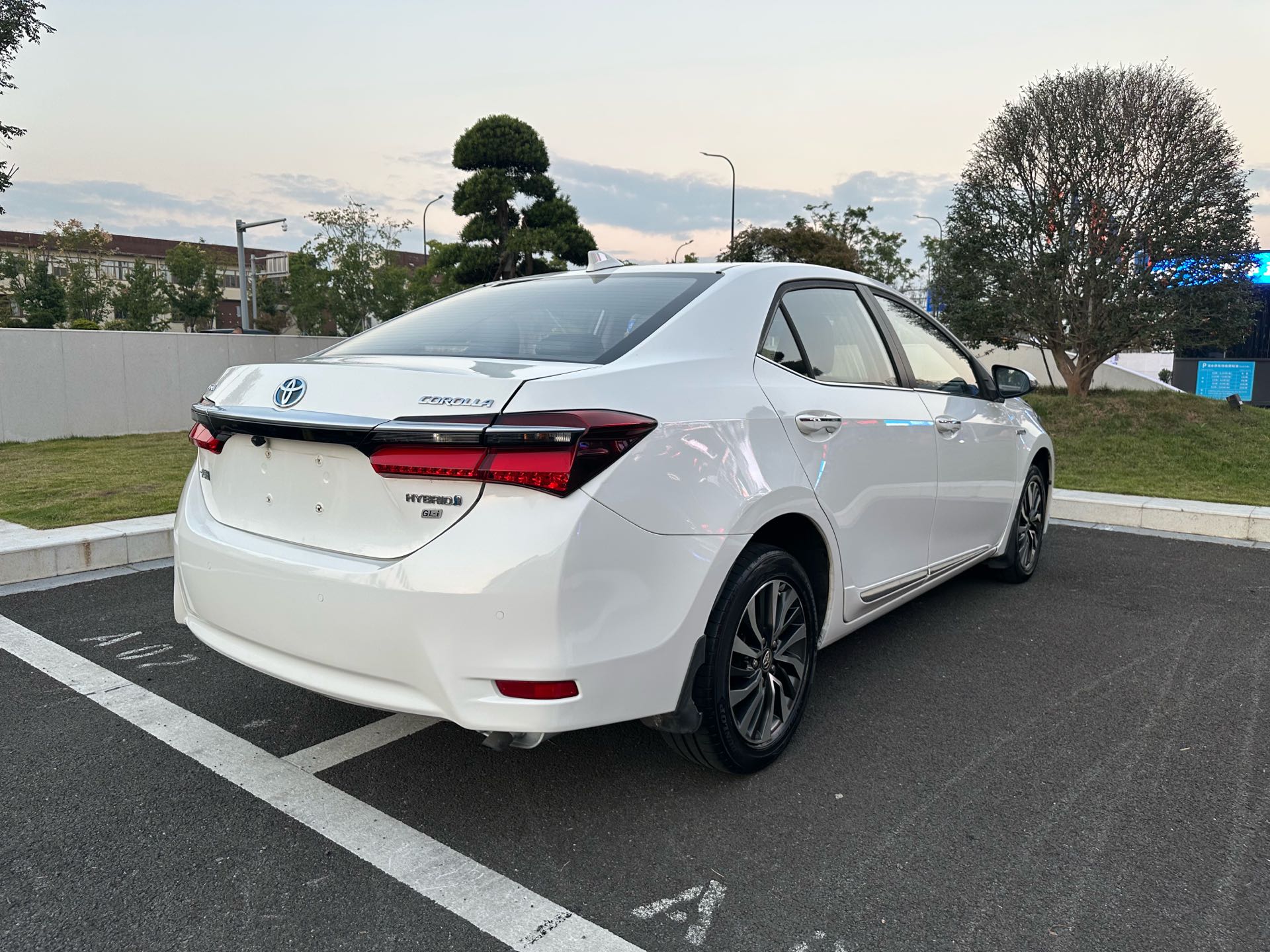Toyota Corolla 2019 car image #9