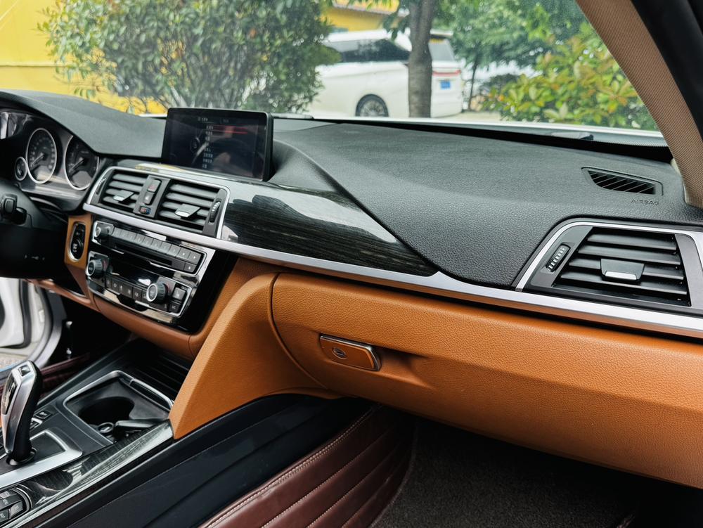 BMW 3 Series 2016 #15 BMW 3 Series 2016 imagen de coche #15
