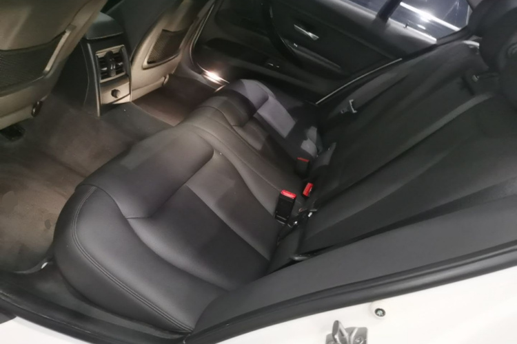 BMW 3 Series 2016 #17 BMW 3 Series 2016 immagine di auto #17