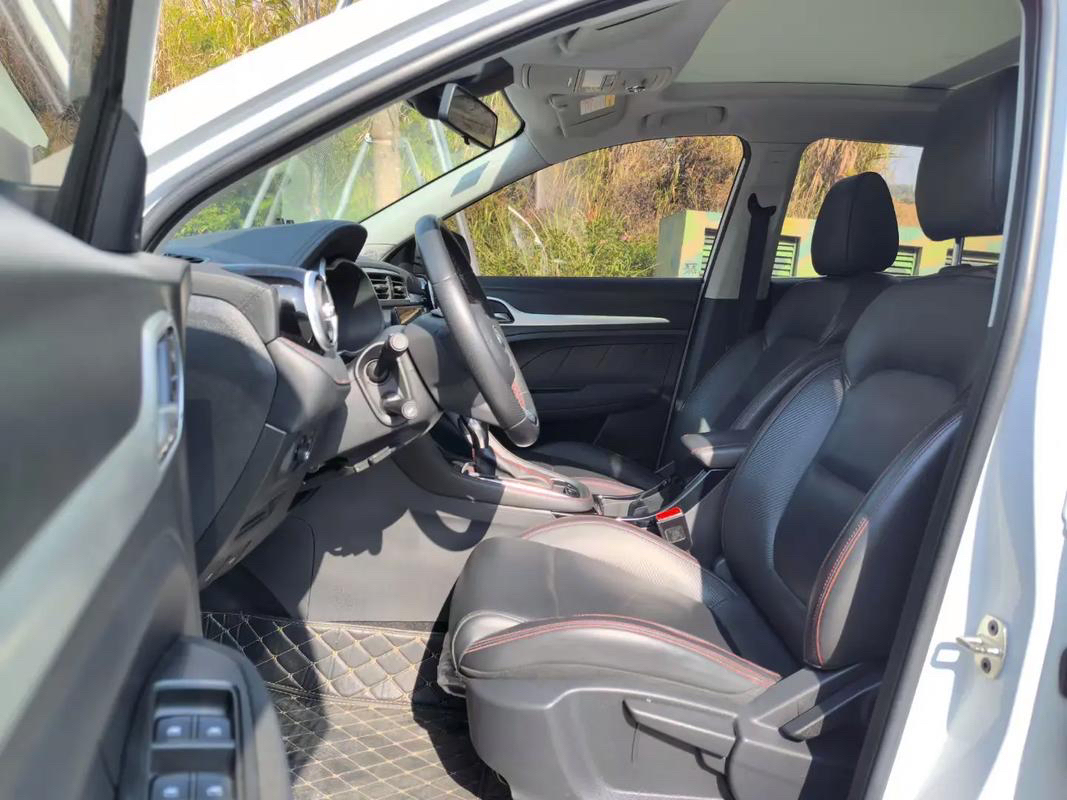 MG ZS 2020 car image #3