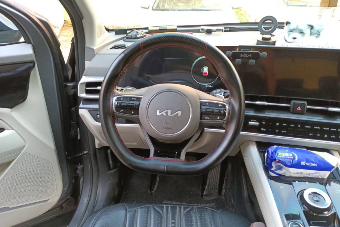 Kia Sportage 2023 #22 Kia Sportage 2023 car image #22