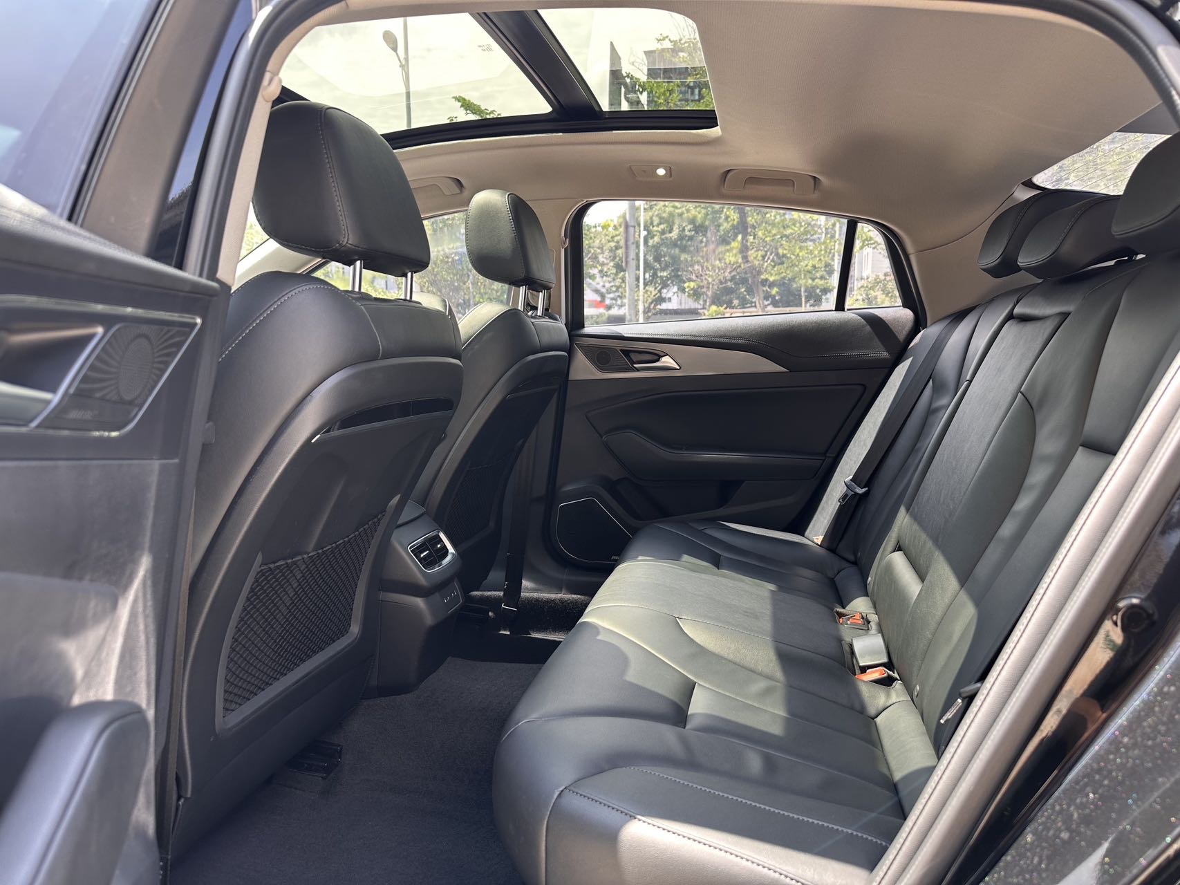 HongQi H5 2022 car image #5