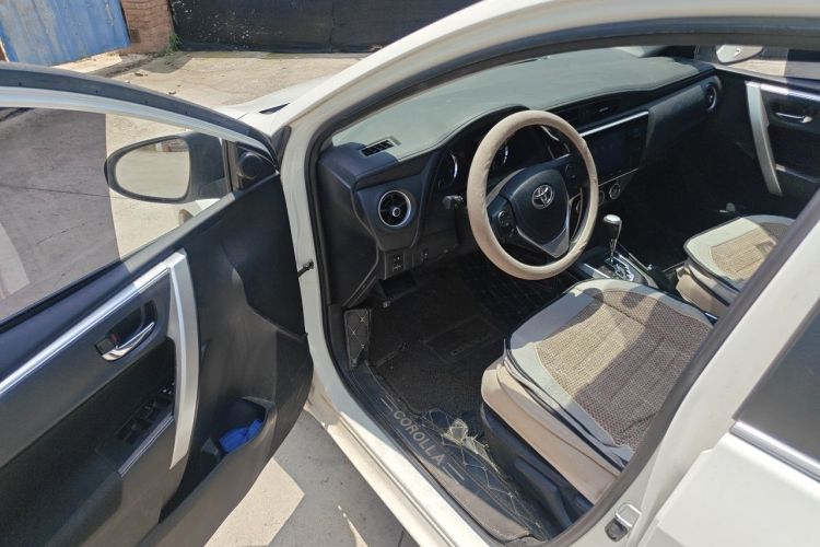 Toyota Corolla 2018 car image #9