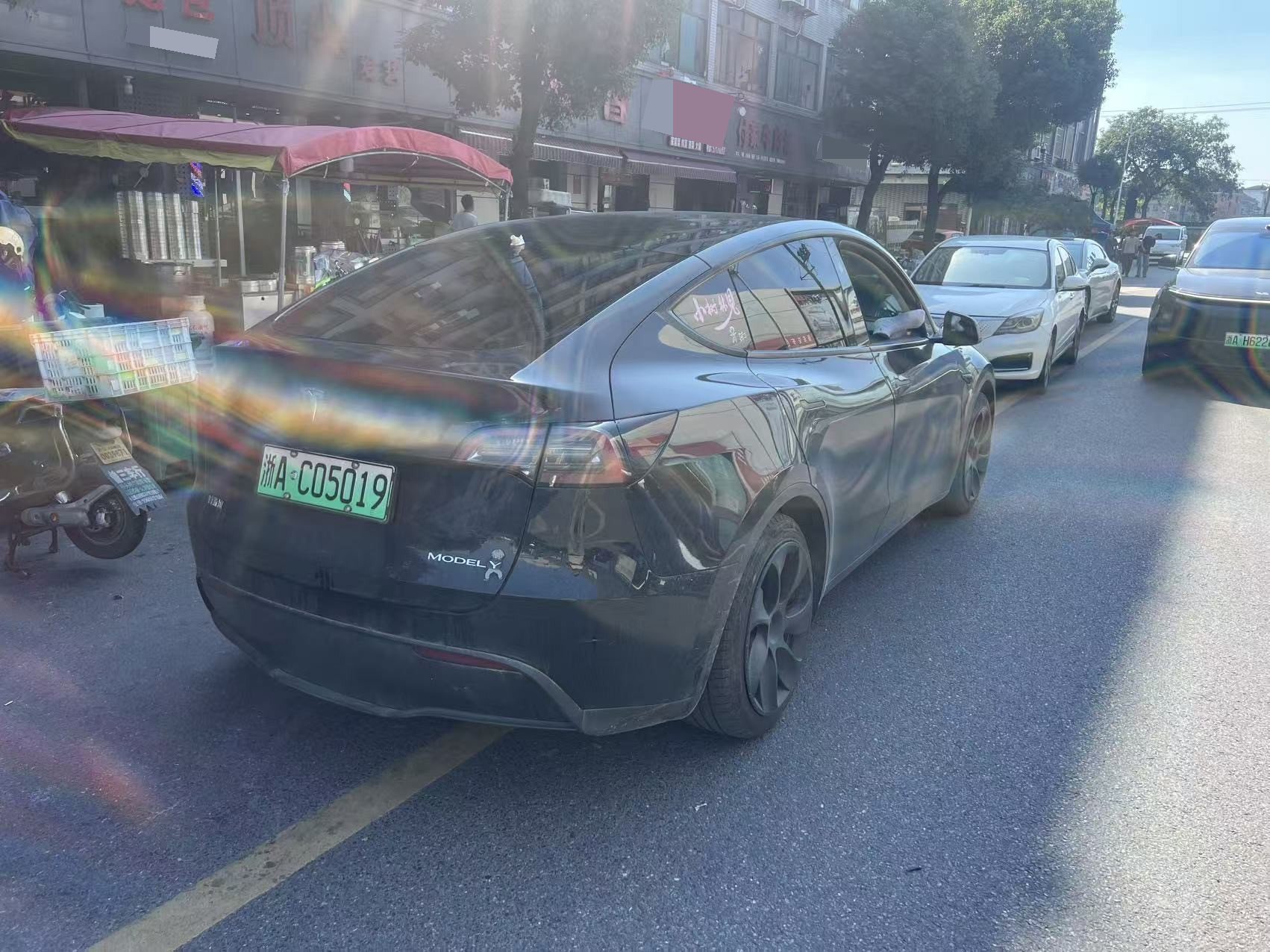 Tesla Model Y 2024 #3 Tesla Model Y 2024 car image #3