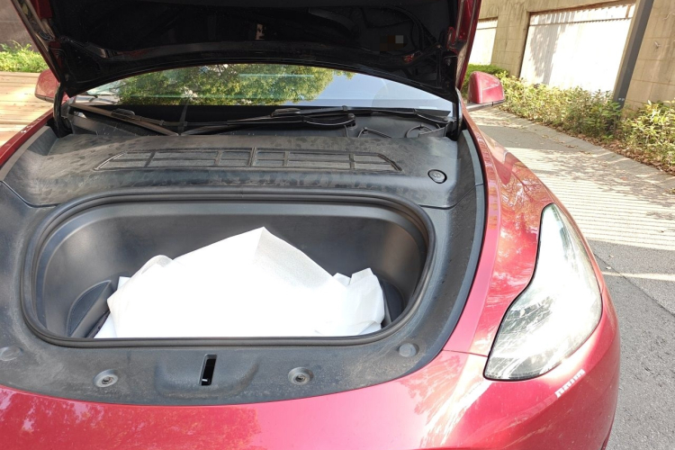 Tesla Model Y 2022 #29 Tesla Model Y 2022 immagine di auto #29