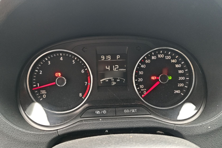 Volkswagen Polo 2017 #14 Volkswagen Polo 2017 car image #14