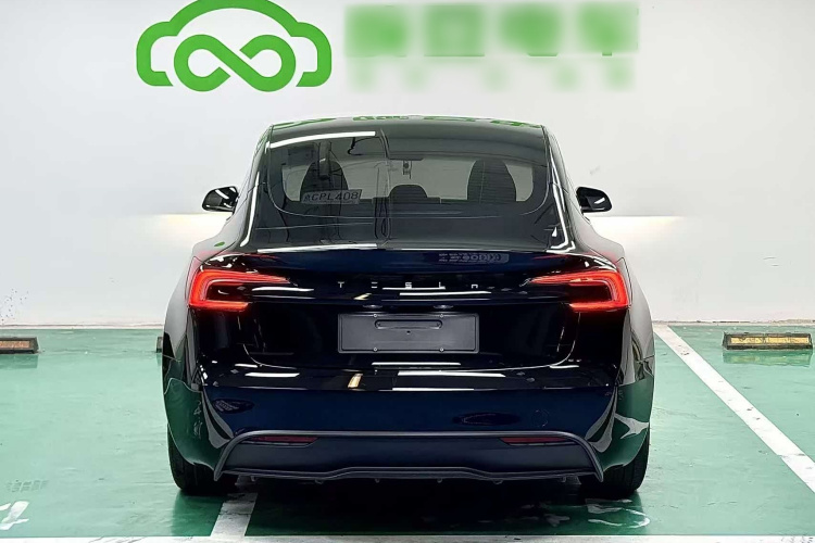 Tesla Model 3 2023 car image #4