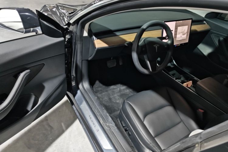 Tesla Model 3 2020 #16 Tesla Model 3 2020 car image #16