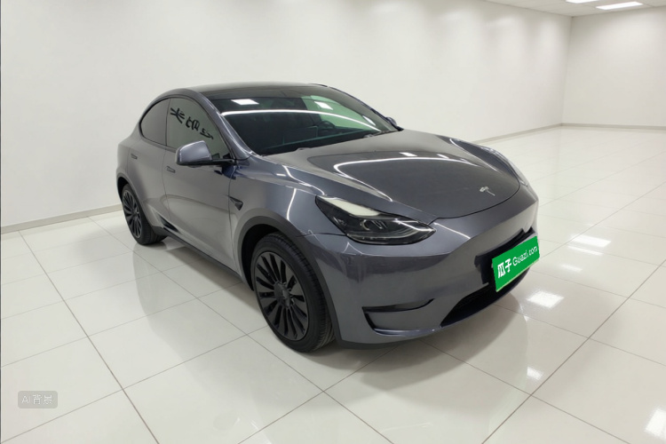 Tesla Model Y 2021 #4 Tesla Model Y 2021 car image #4