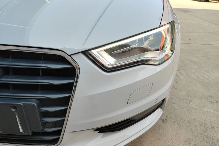 Audi A3 2017 car image #23
