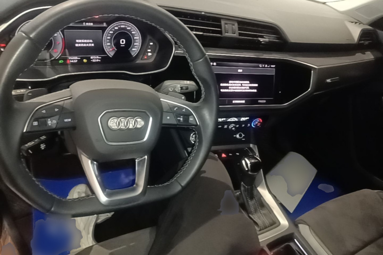 Audi Q3 2022 #10 Audi Q3 2022 car image #10