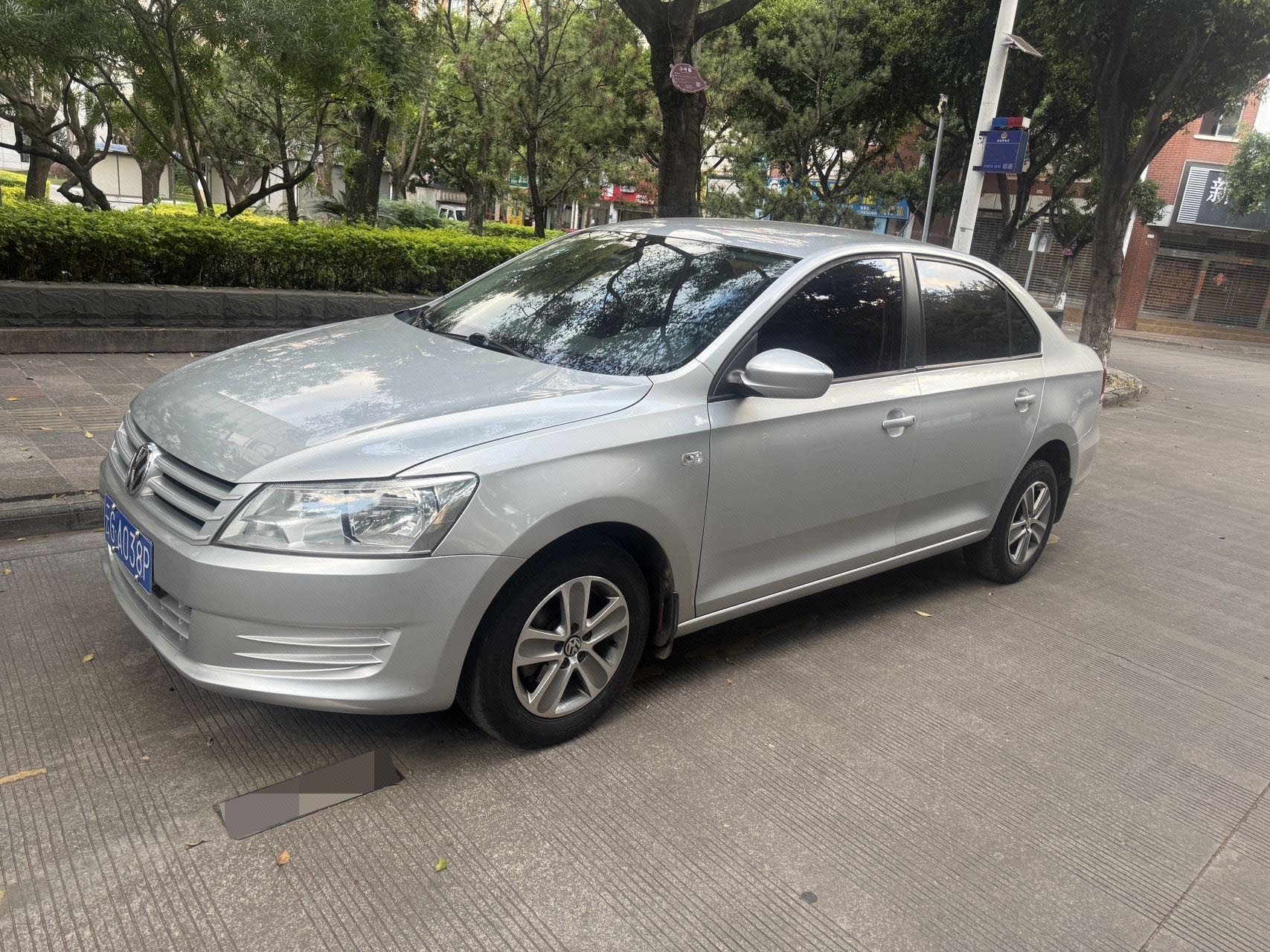 Volkswagen Santana 2014 car image 