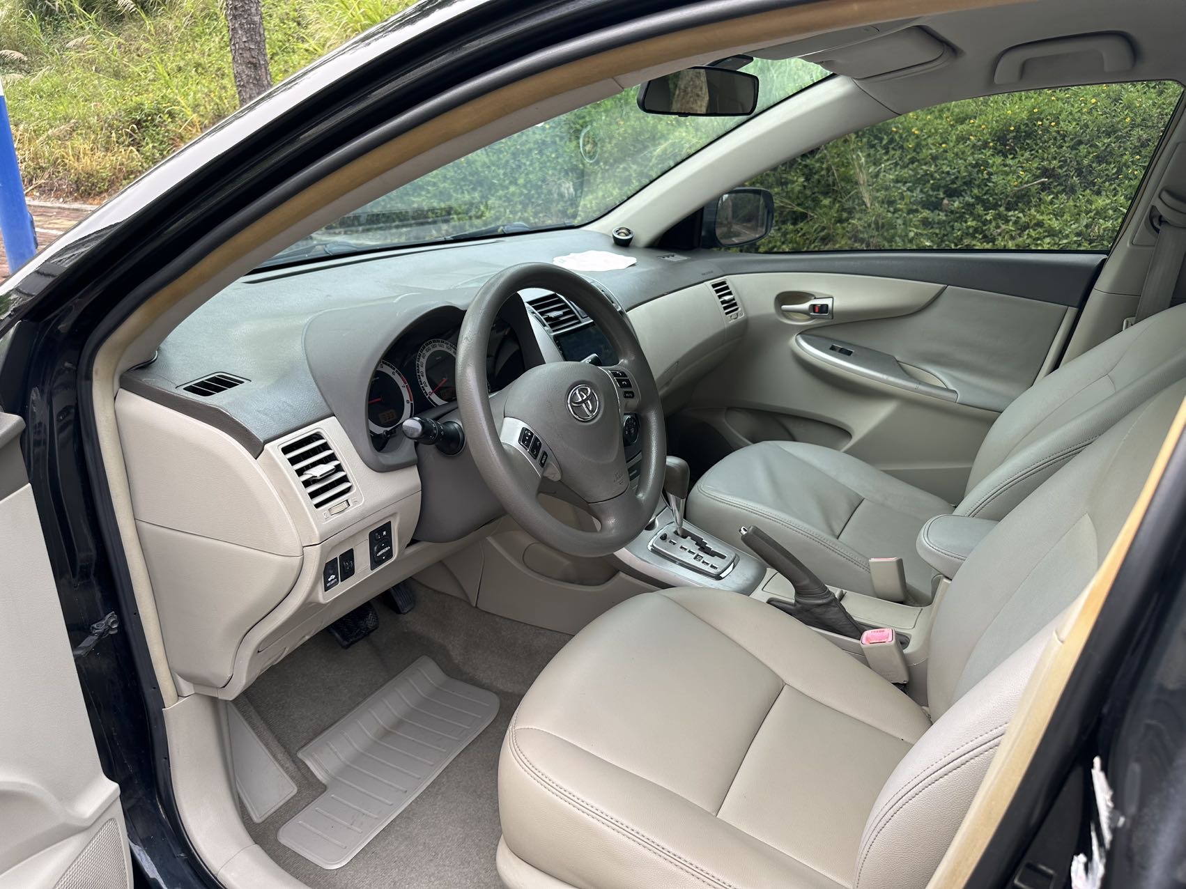 Toyota Corolla 2009 изображение автомобиля #9