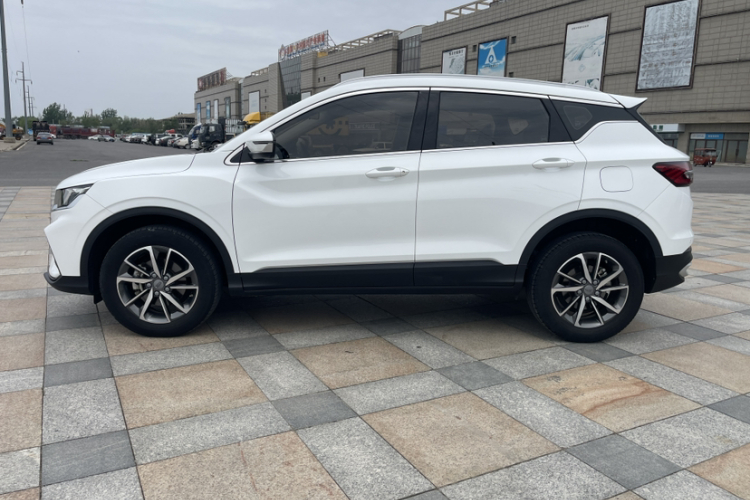 GEELY Coolray 2021 #6 GEELY Coolray 2021 car image #6