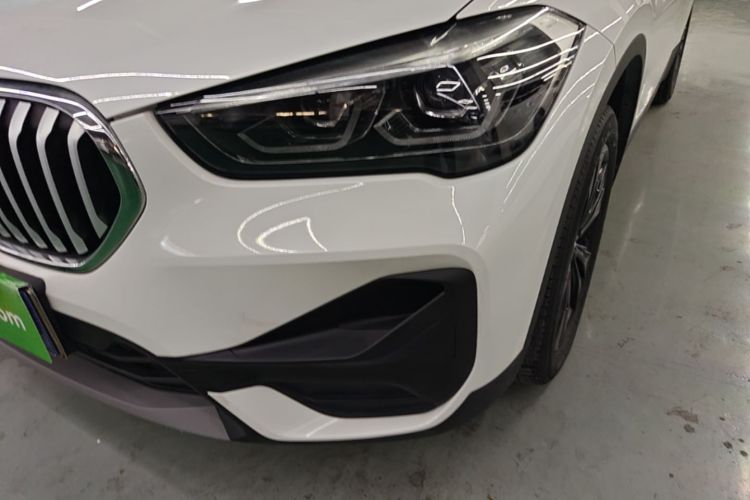 BMW X1 2019 #23 BMW X1 2019 car image #23