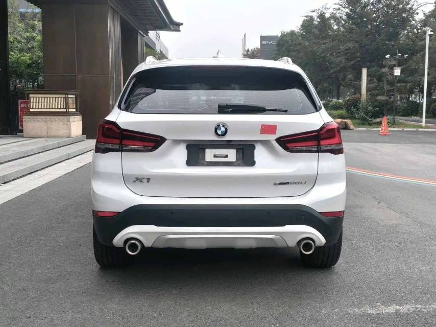 BMW X1 2022 car image #8