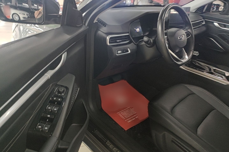 GEELY Emgrand 2024 car image #15