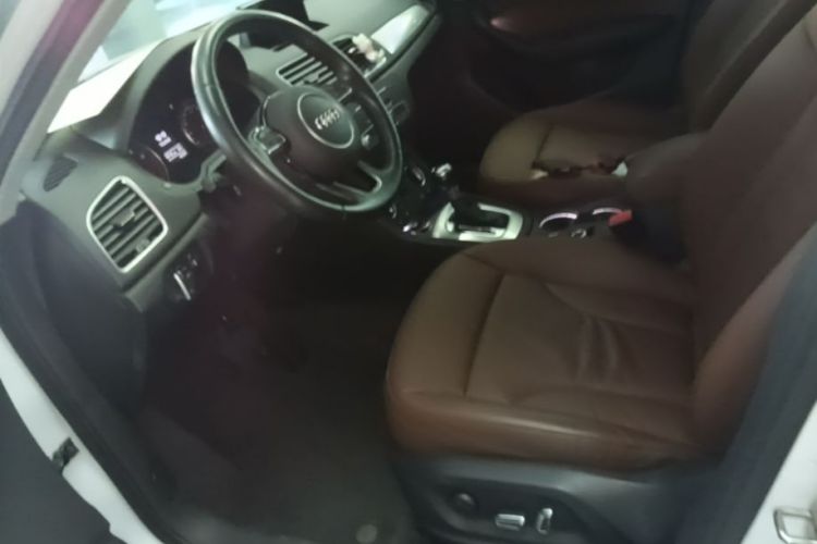Audi Q3 2017 #15 Audi Q3 2017 car image #15