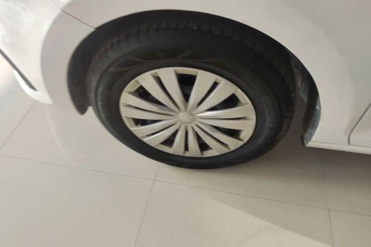 Volkswagen Santana 2022 car image #9