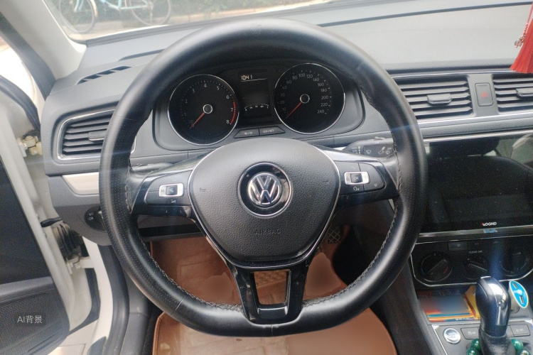 Volkswagen Lavida 2018 car image #12
