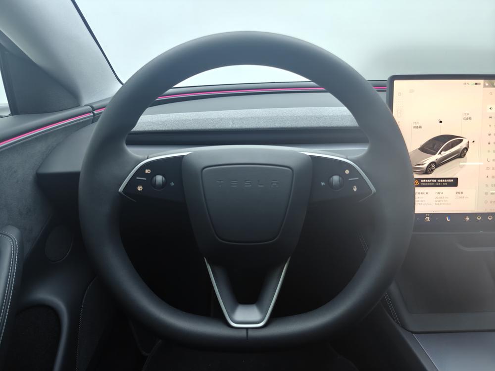 Tesla Model 3 2025 #16 Tesla Model 3 2025 car image #16