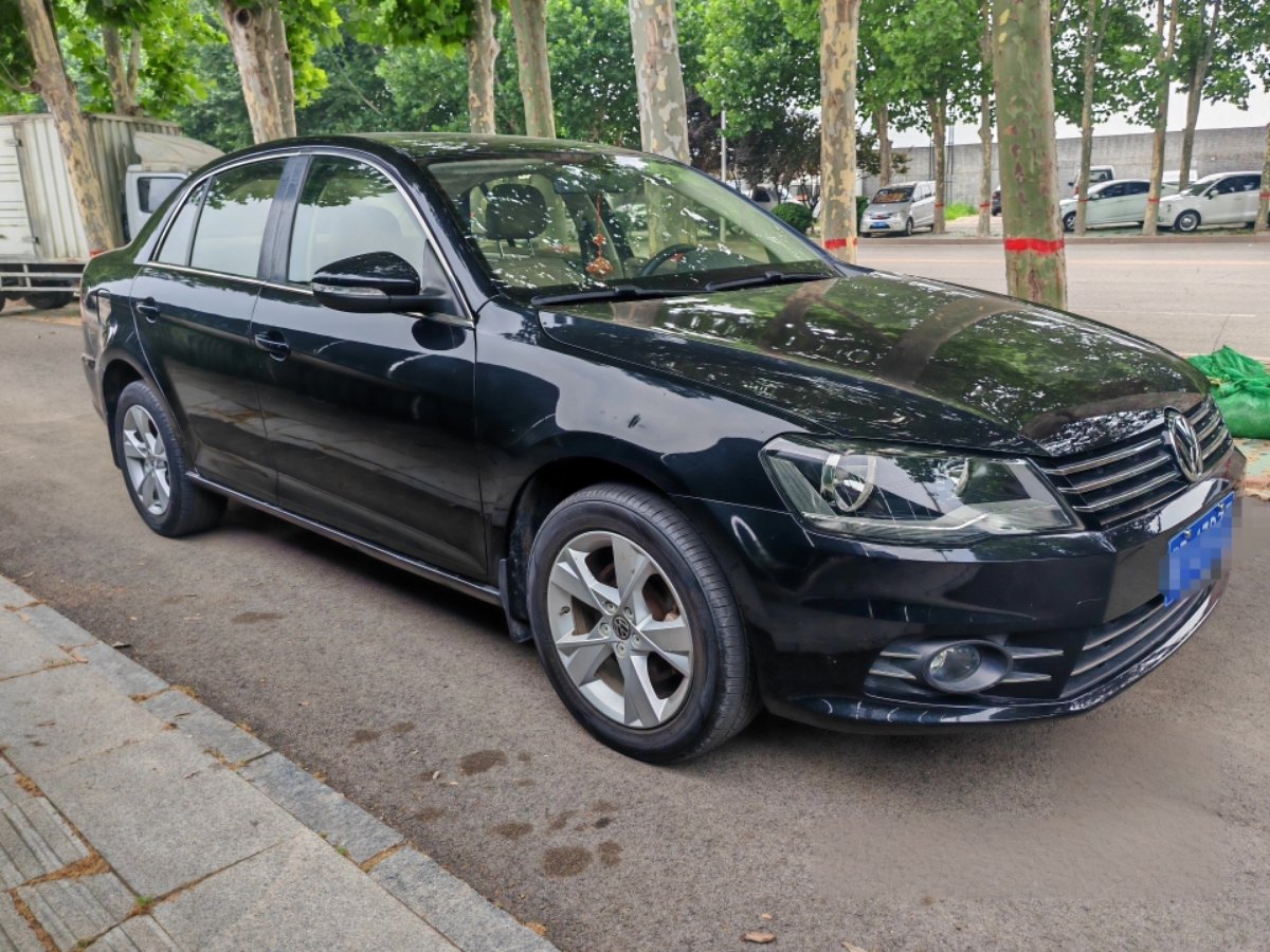 Volkswagen Bora 2014 car image #3