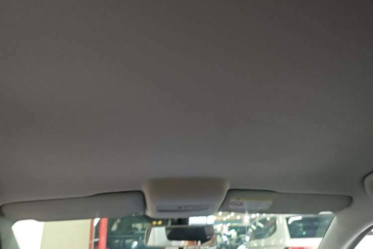 Volkswagen Polo 2015 car image #18