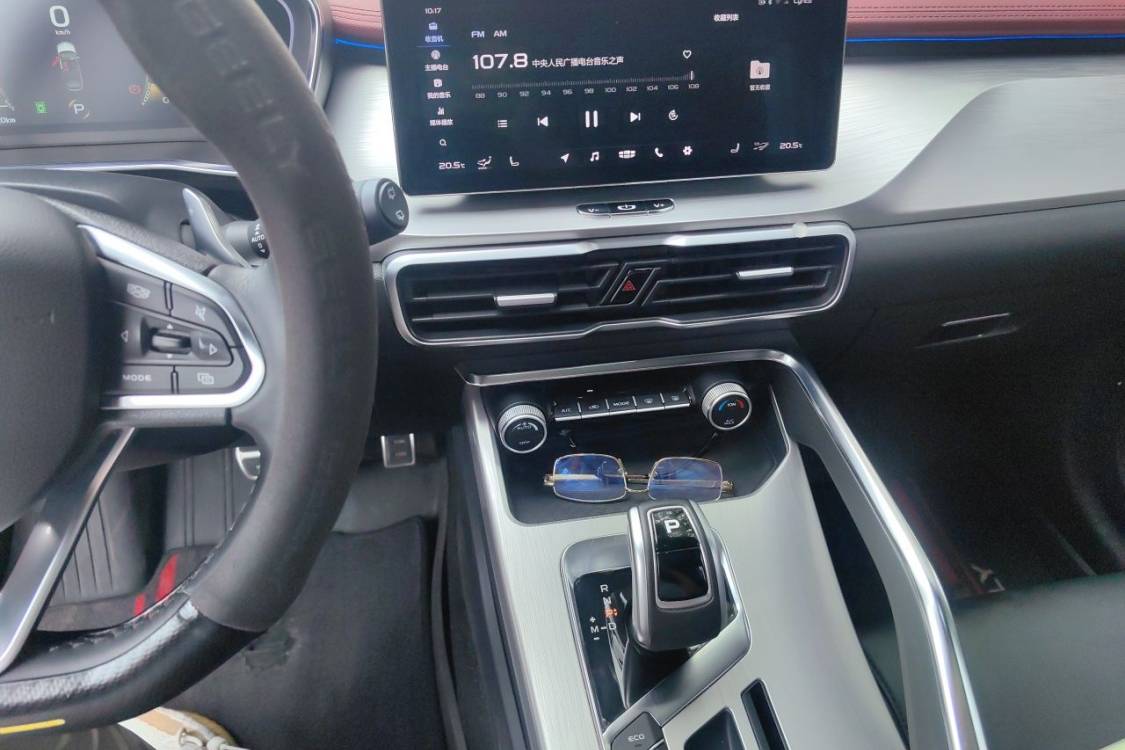 GEELY Coolray 2019 #28 GEELY Coolray 2019 car image #28