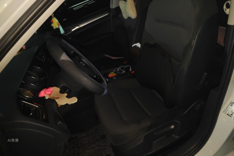 Volkswagen Golf 2020 car image #17