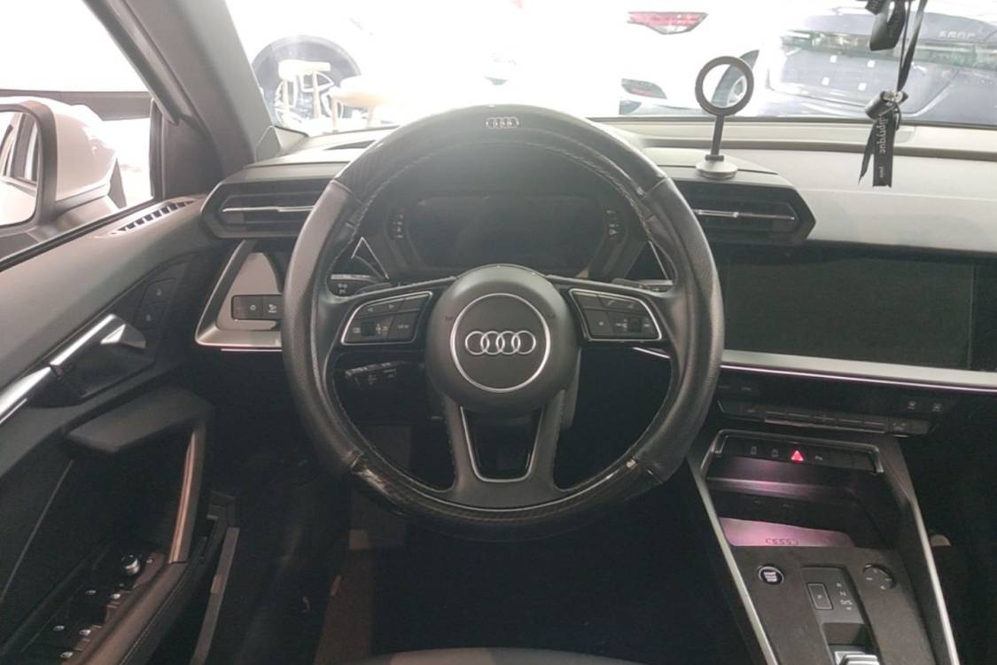 Audi A3 2024 immagine di auto #16