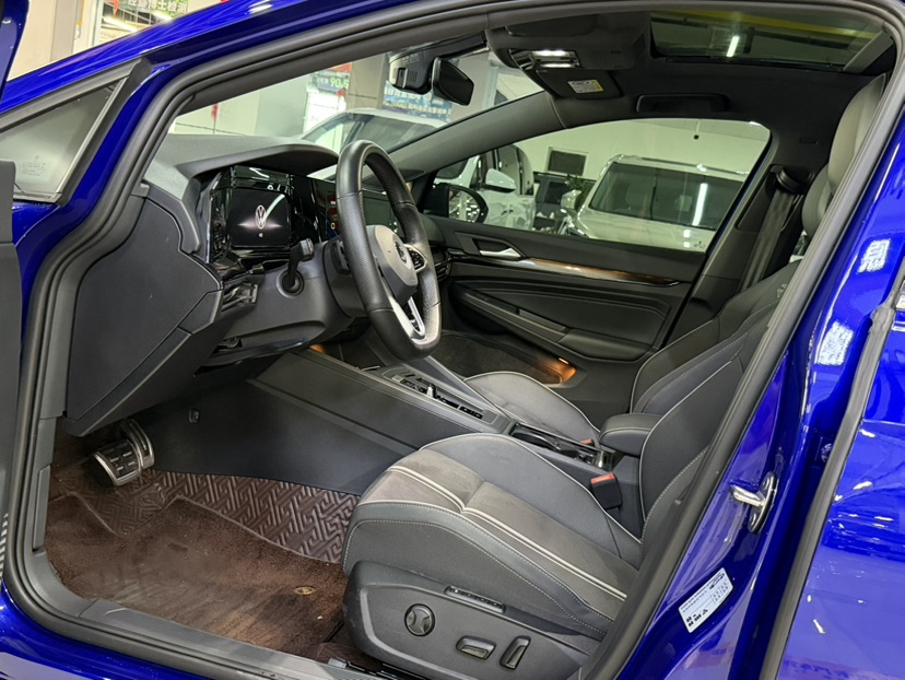 Volkswagen Golf 2023 #5 Volkswagen Golf 2023 car image #5
