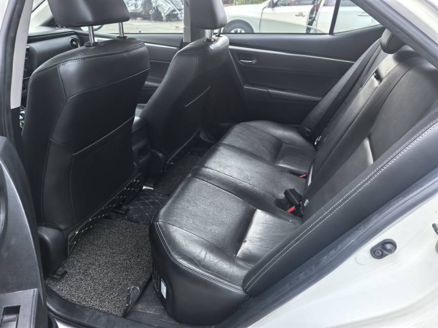 Toyota Corolla 2018 #7 Toyota Corolla 2018 car image #7