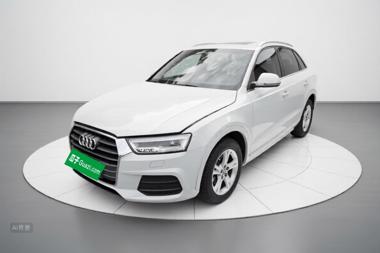 Audi Q3 2018 car image #2