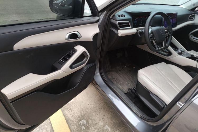 BYD YuanUP 2024 #12 BYD YuanUP 2024 immagine di auto #12