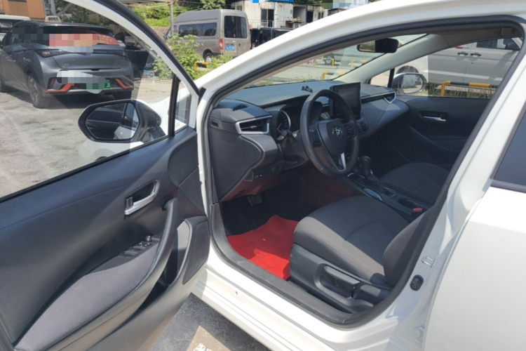 Toyota Corolla 2023 car image #16