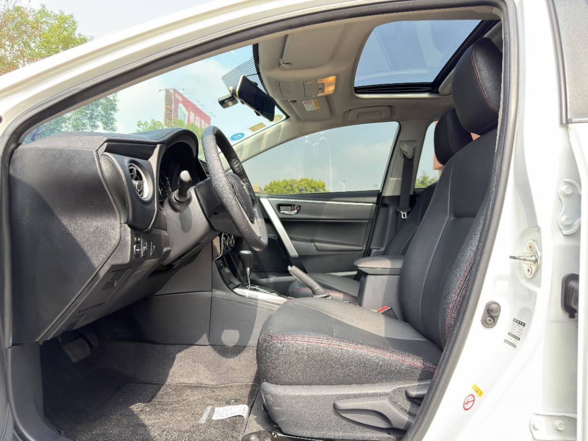 Toyota Corolla 2018 #12 Toyota Corolla 2018 car image #12