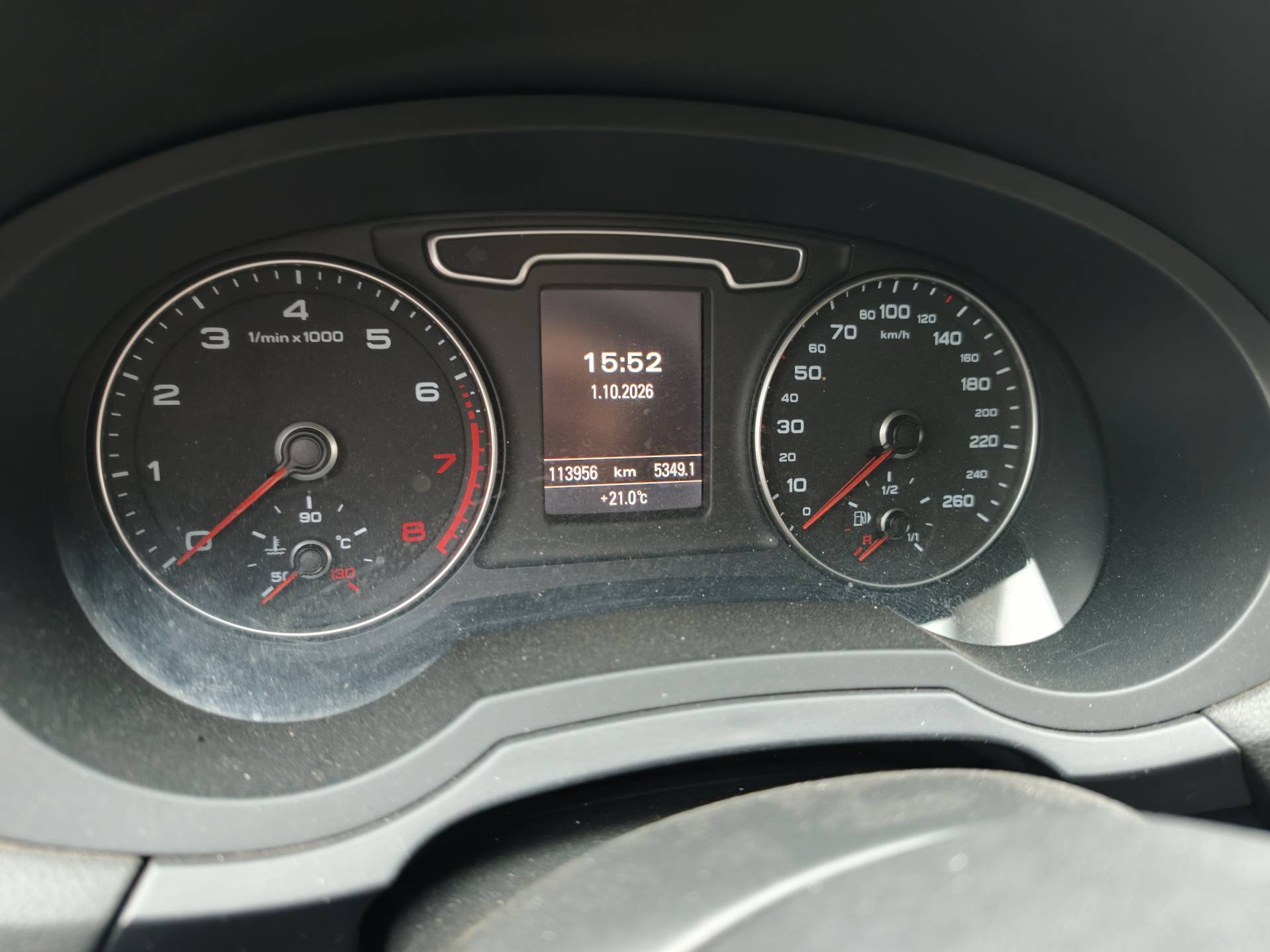 Audi Q3 2015 #6 Audi Q3 2015 car image #6