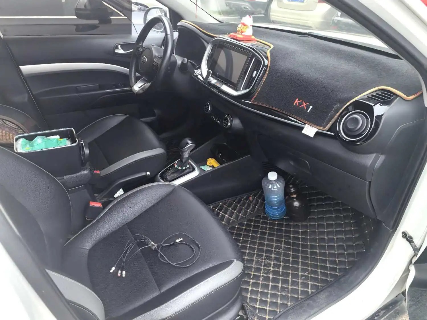 Kia KX1 2020 car image #3