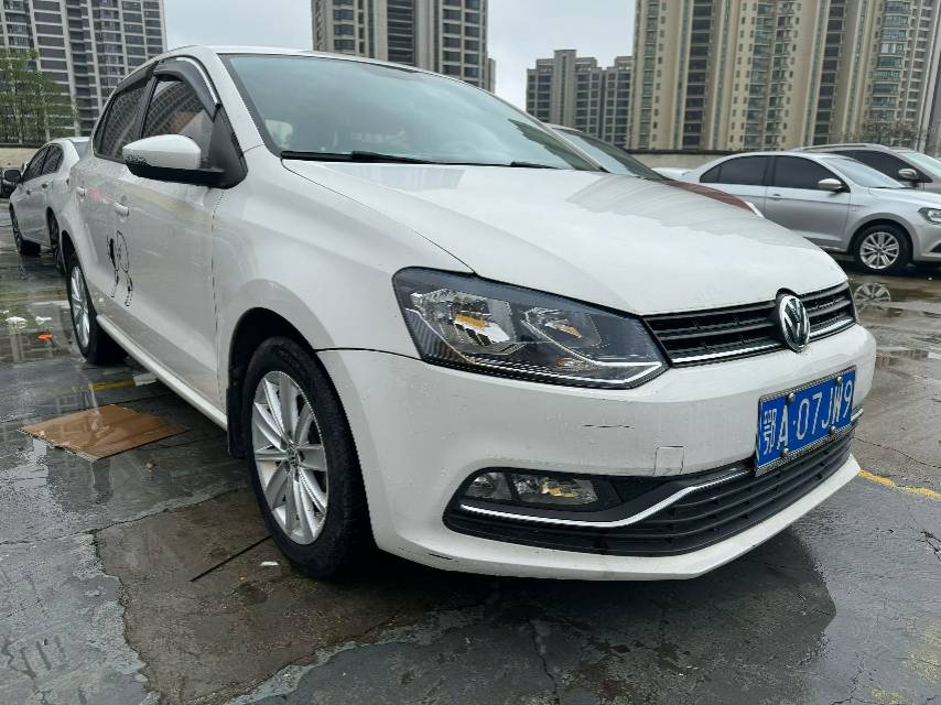 Volkswagen Polo 2015 #9 Volkswagen Polo 2015 изображение автомобиля #9