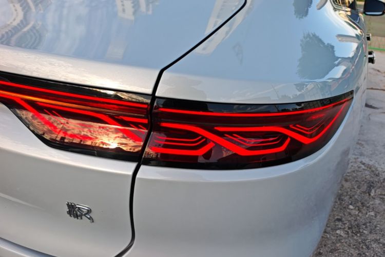 BYD Han 2024 car image #8