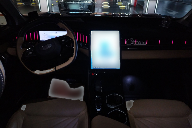 GEELY Boyue L 2023 car image #12