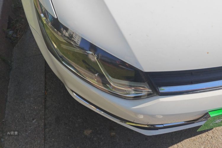 Volkswagen Polo 2017 car image #8