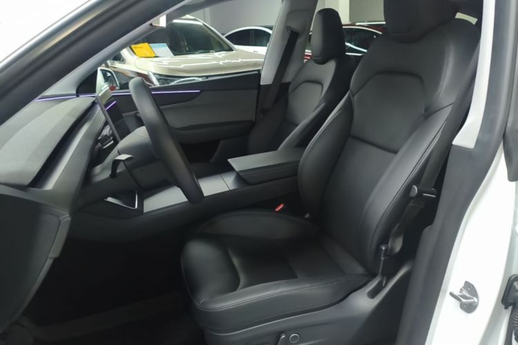 Tesla Model Y 2025 #15 Tesla Model Y 2025 imagen de coche #15