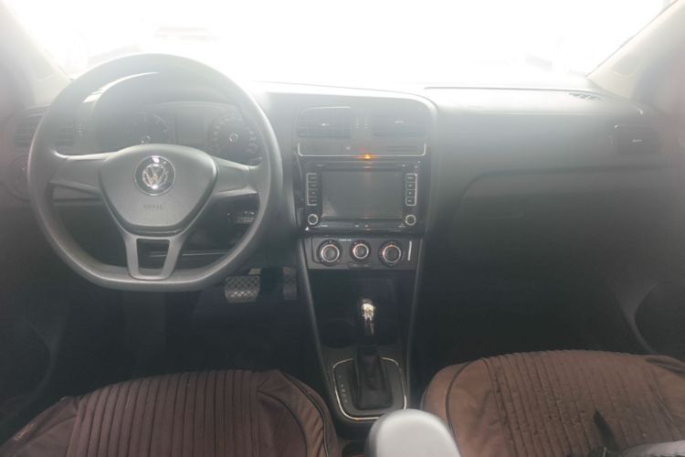 Volkswagen Polo 2016 #11 Volkswagen Polo 2016 car image #11